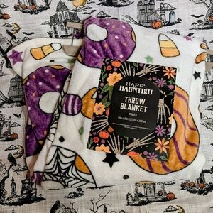 🆕 Halloween Donut Plush Throw Blanket🖤